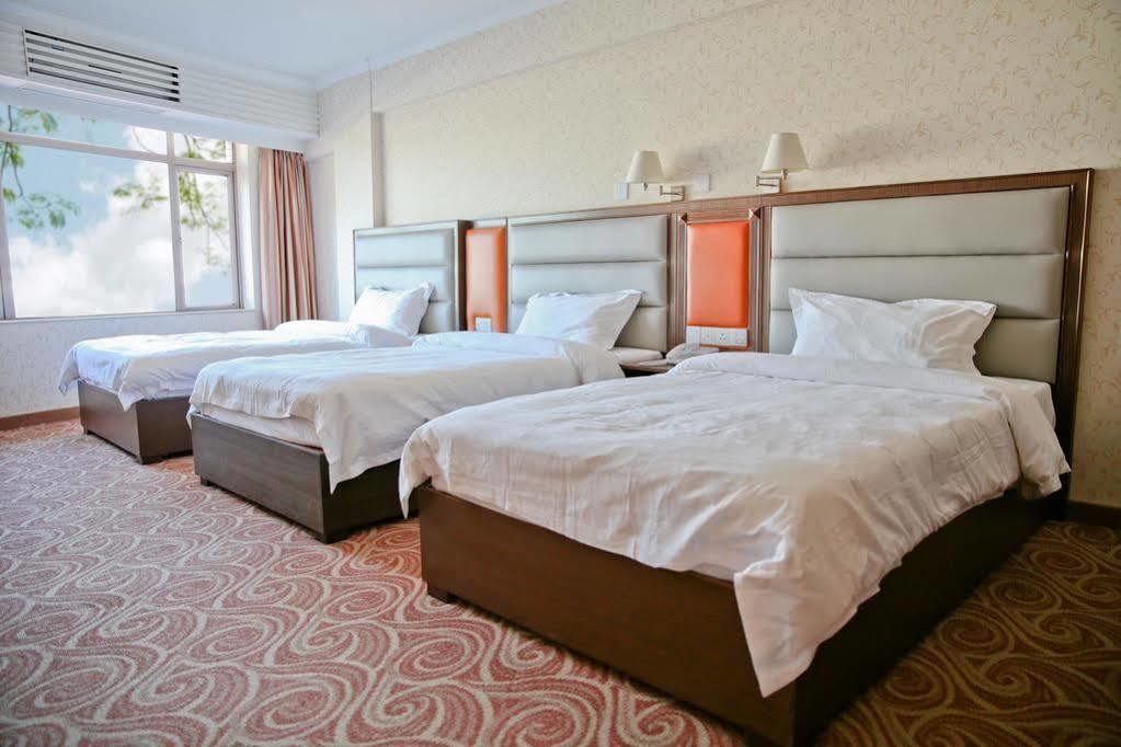 Towns Well Hotel Macau Buitenkant foto